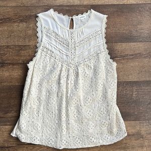 Lace Sleeveless Top